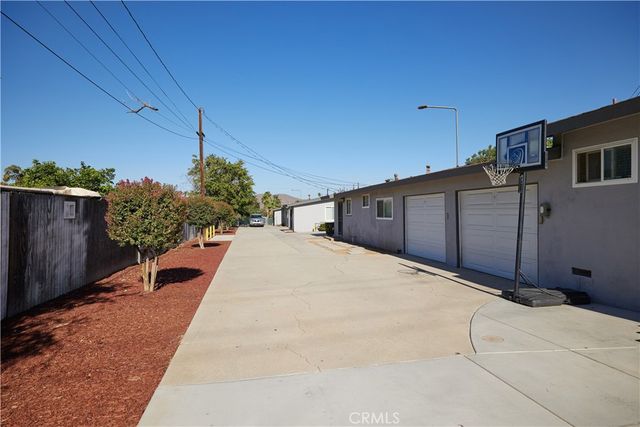 3630 Russell Street, Riverside, CA 92501