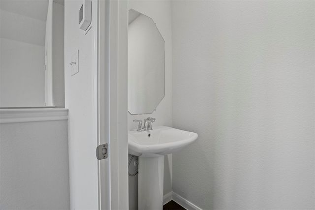 3911 Nature Court, Denison, TX 75020