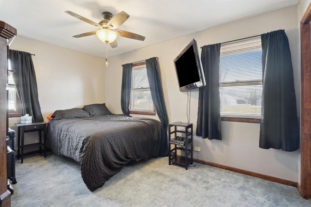 7212 La Porte Road, Washburn, IA 50702