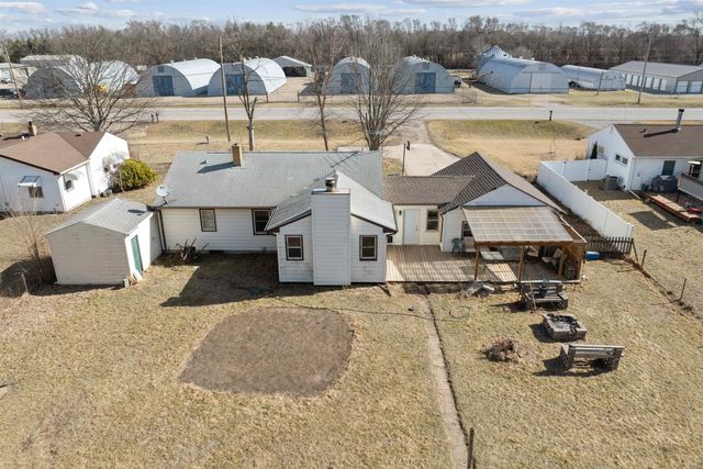 7212 La Porte Road, Washburn, IA 50702