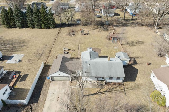 7212 La Porte Road, Washburn, IA 50702