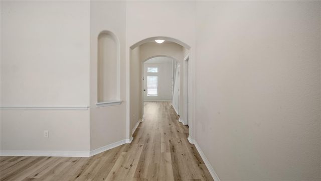 9219 E Lakeside Drive, Magnolia, TX 77354