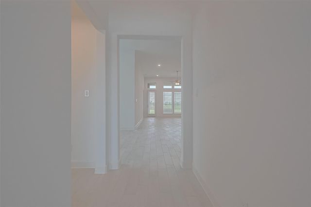 2825 Golden Isle Drive, Texas City, TX 77568