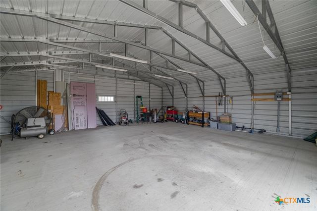 2610 Wendel Road, Meyersville, TX 77974