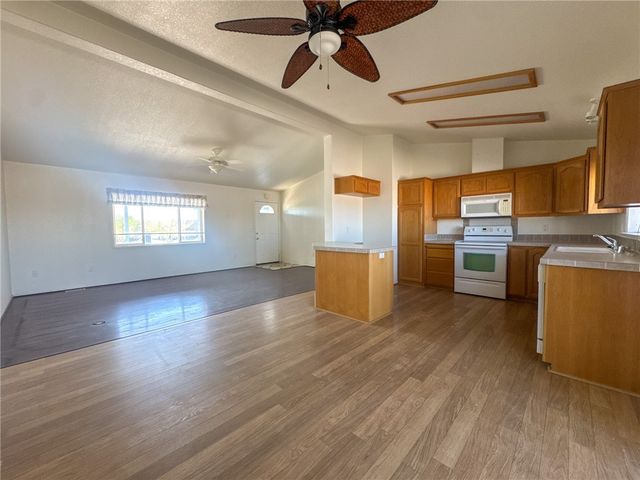 1545 E El Rodeo Road 163, Fort Mohave, AZ 86426