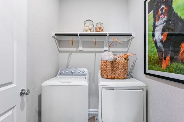 2313 Buffalo Bayou Way, Crandall, TX 75114