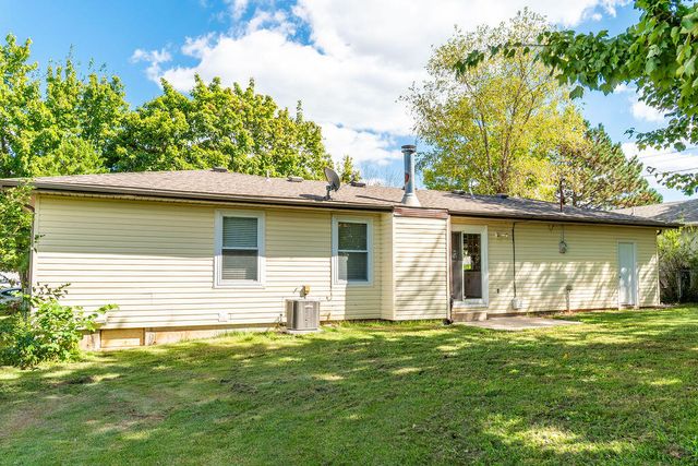 5783 South Franklin Avenue, Springfield, MO 65810