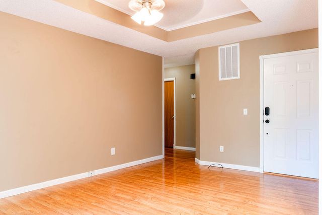 5783 South Franklin Avenue, Springfield, MO 65810