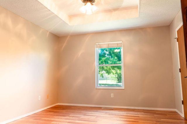 5783 South Franklin Avenue, Springfield, MO 65810