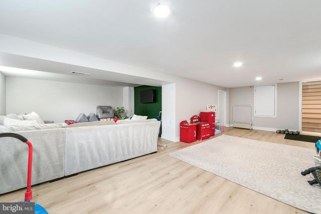 14 E CRYSTAL LAKE AVE, Haddon Township, NJ 08108