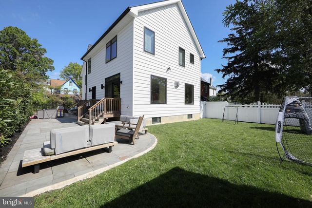 14 E CRYSTAL LAKE AVE, Haddon Township, NJ 08108