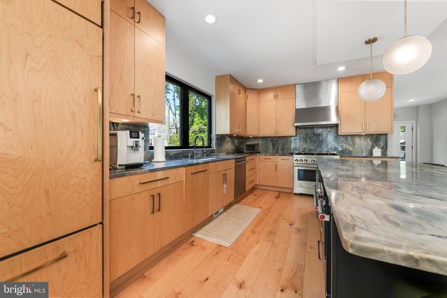 14 E CRYSTAL LAKE AVE, Haddon Township, NJ 08108