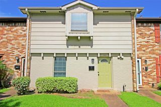 1503 Cedar Cove Street, La Porte, TX 77571