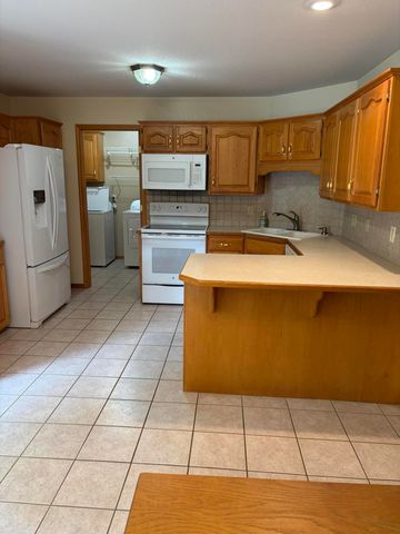 3704 N 10th Street, Ozark, MO 65721
