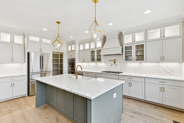 859 Brook Trl, Lebanon, TN 37087