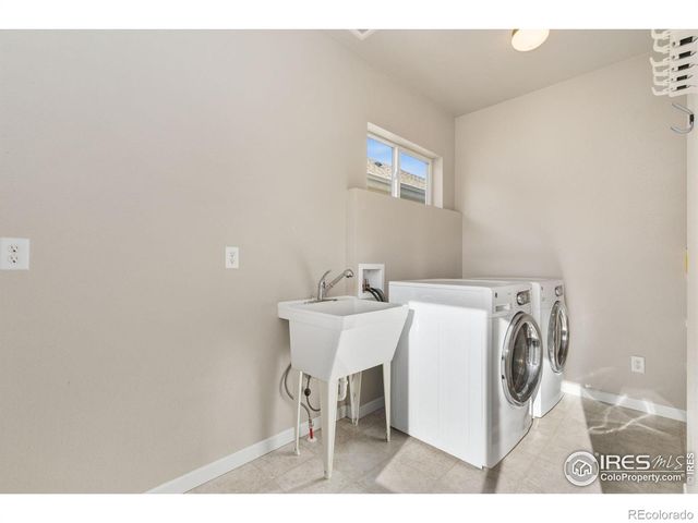 4272 Lyric Falls Drive, Loveland, CO 80538