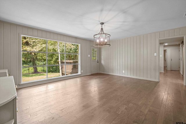 2515 Preston Ave, Tyler, TX 75701