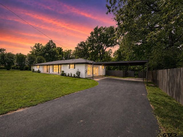 2515 Preston Ave, Tyler, TX 75701