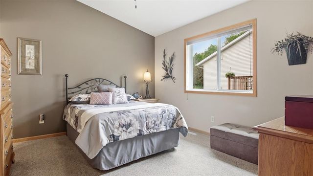 1196 Evergreen Lane, Chippewa Falls, WI 54729