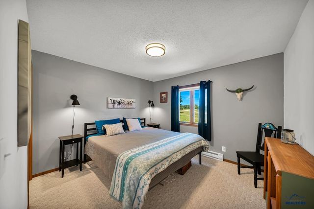 11775 PROSPECT RD, Hill City, SD 57745