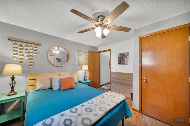 11775 PROSPECT RD, Hill City, SD 57745
