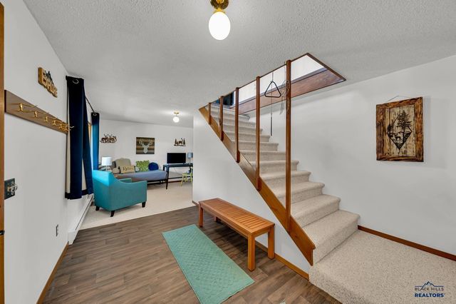 11775 PROSPECT RD, Hill City, SD 57745