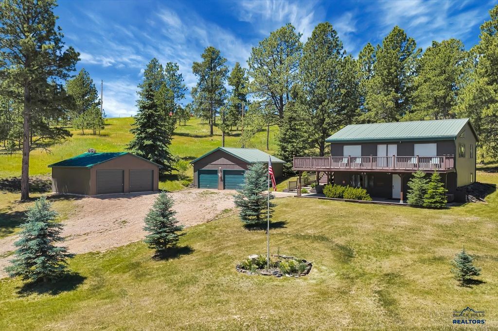 11775 PROSPECT RD, Hill City, SD 57745