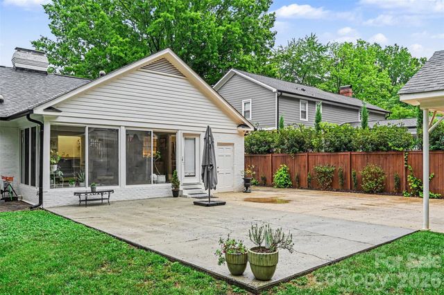 533 King Edward Road, Charlotte, NC 28211