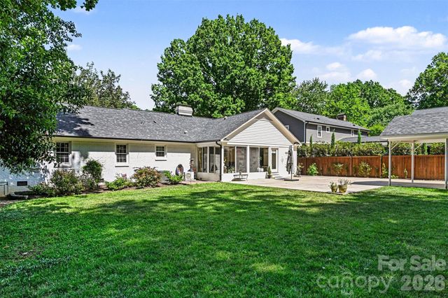 533 King Edward Road, Charlotte, NC 28211
