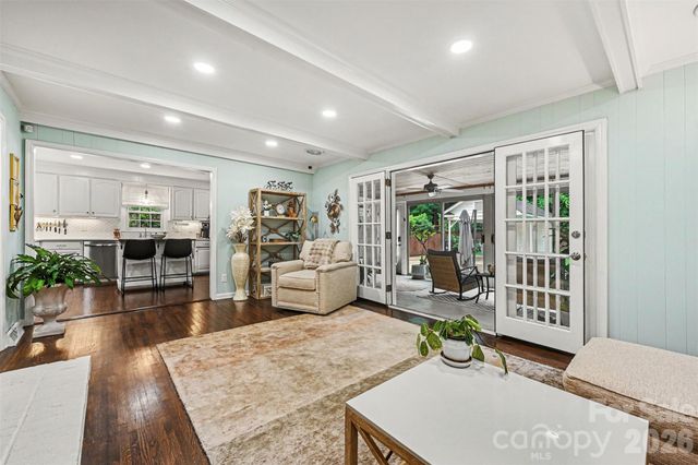 533 King Edward Road, Charlotte, NC 28211