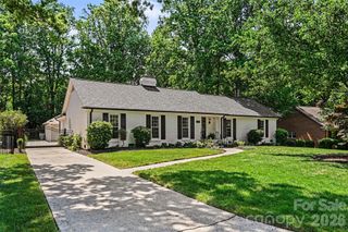 533 King Edward Road, Charlotte, NC 28211