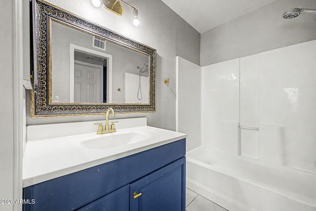 16496 N 68TH Avenue, Peoria, AZ 85382