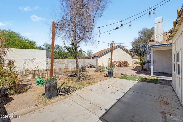 16496 N 68TH Avenue, Peoria, AZ 85382