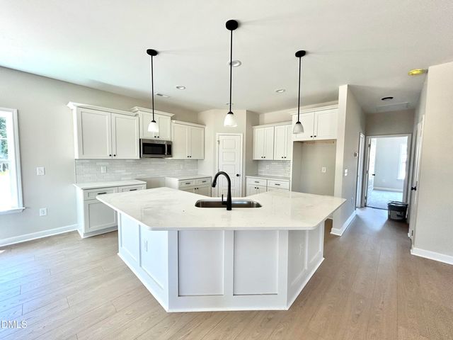 3715 Huntcliff Drive, La Grange, NC 28551