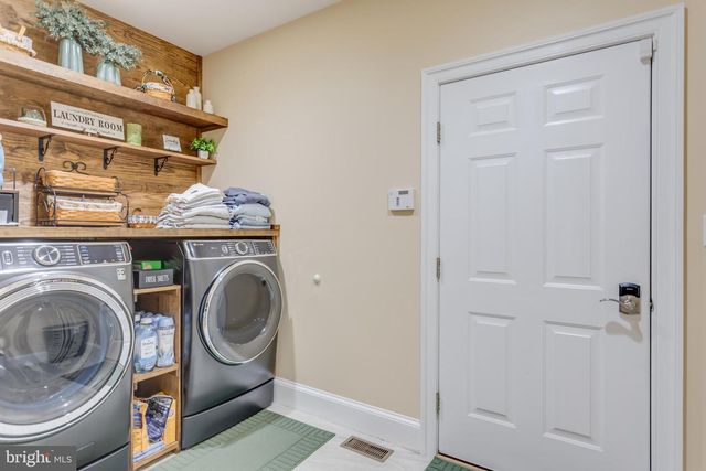 181 RIDINGS MILL RD, Stephens City, VA 22655