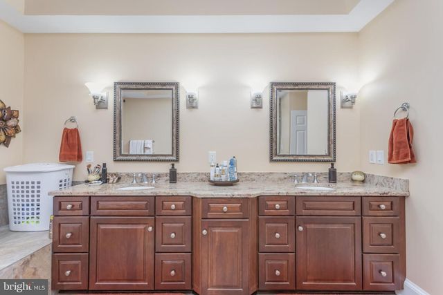 181 RIDINGS MILL RD, Stephens City, VA 22655