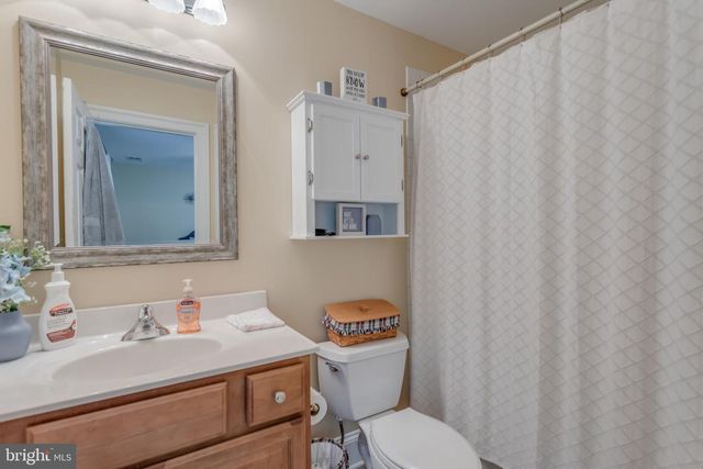 181 RIDINGS MILL RD, Stephens City, VA 22655