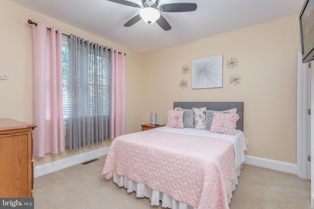 181 RIDINGS MILL RD, Stephens City, VA 22655
