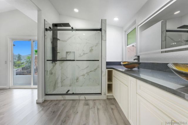 13625 Darryl Ct, El Cajon, CA 92021