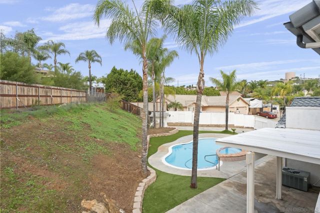 13625 Darryl Ct, El Cajon, CA 92021