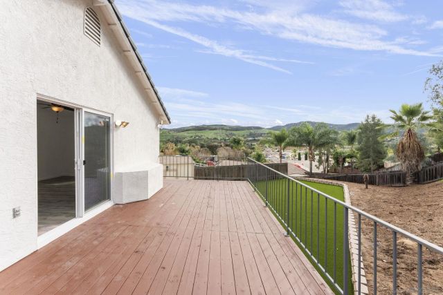 13625 Darryl Ct, El Cajon, CA 92021