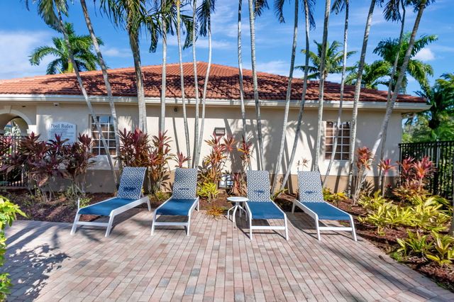 15135 Michelangelo Boulevard 303, Delray Beach, FL 33446