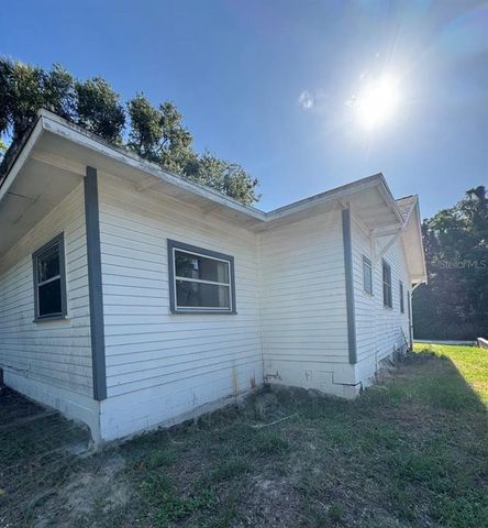 122 S GARFIELD AVENUE, Deland, FL 32724