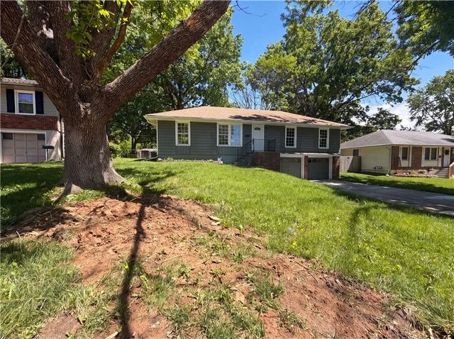 3809 S Drumm Avenue, Independence, MO 64055