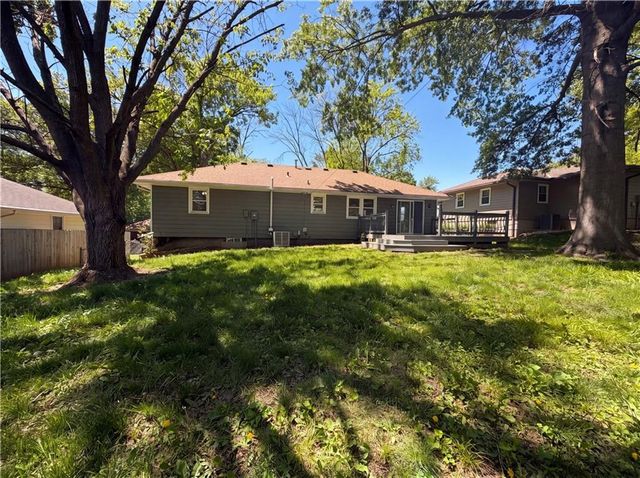 3809 S Drumm Avenue, Independence, MO 64055