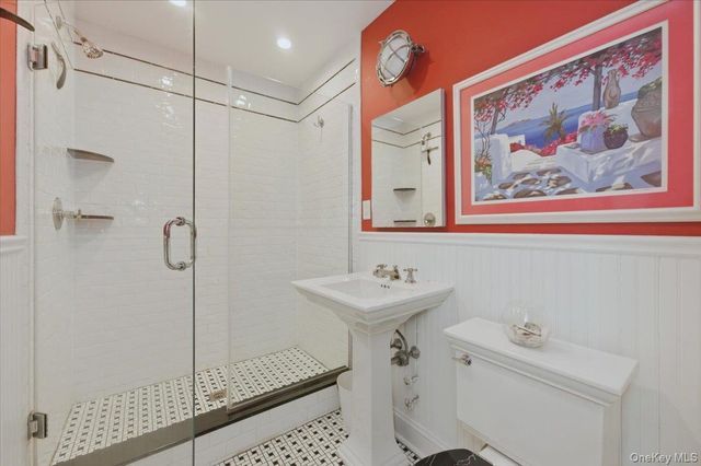 711 Shore Rd 1J, Long Beach, NY 11561