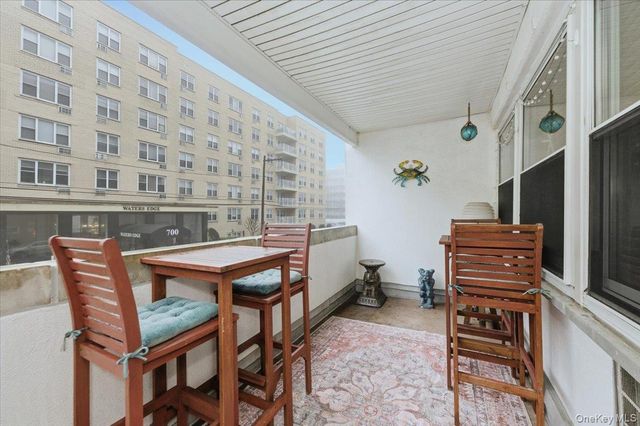 711 Shore Rd 1J, Long Beach, NY 11561