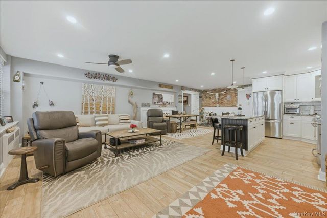 711 Shore Rd 1J, Long Beach, NY 11561