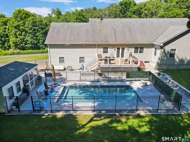 228 Burr Road, Southbury, CT 06488