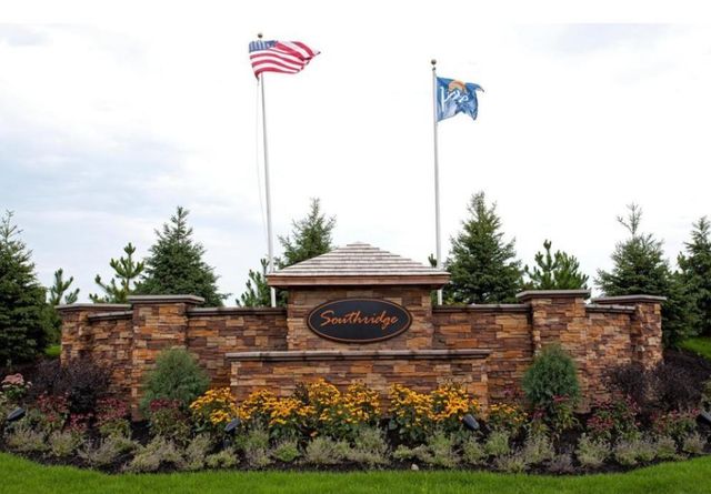 9289 Summerlin Court, Woodbury, MN 55129